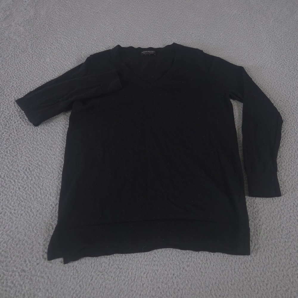 Banana Republic Sweater Womens Medium Black Merino Vee 100% Merino Wool V-Neck
